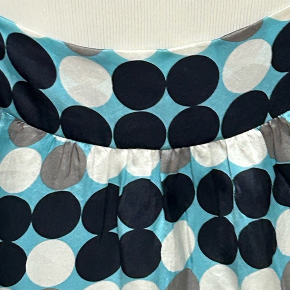 Cabi silk polka dot‎ camisole with adjustable shoulder straps - Picture 8 of 11